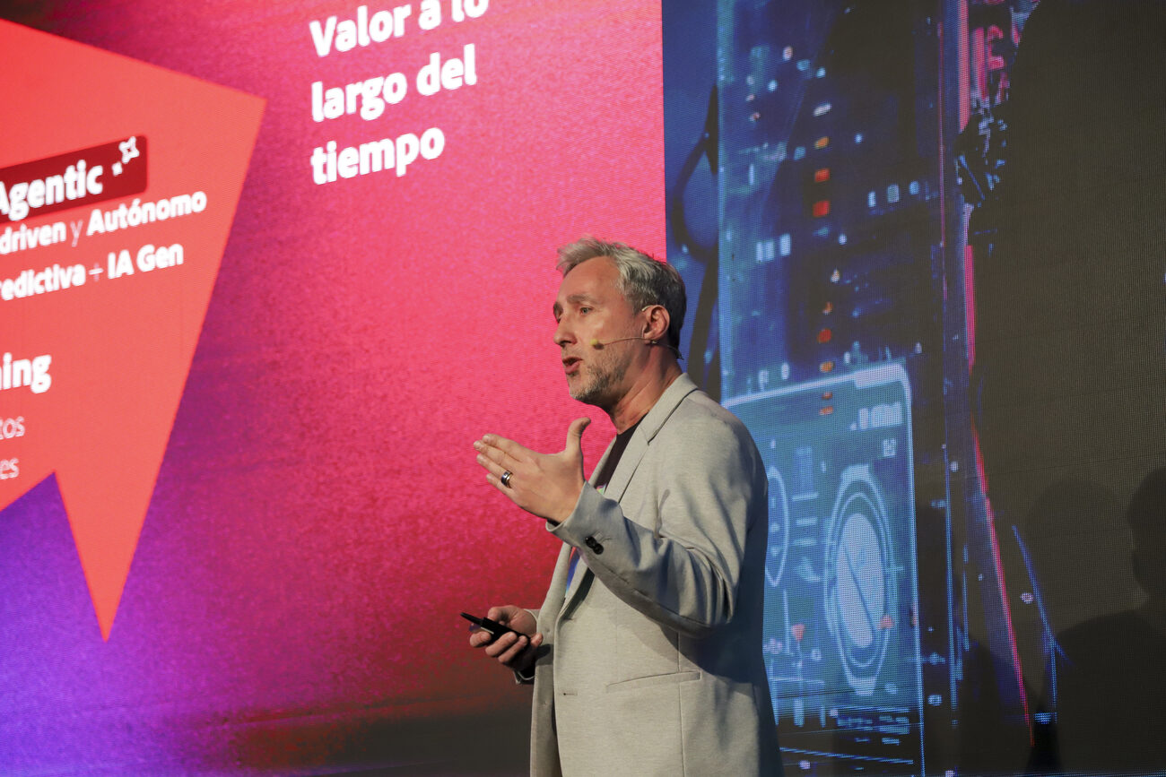 Speaker durante su charla